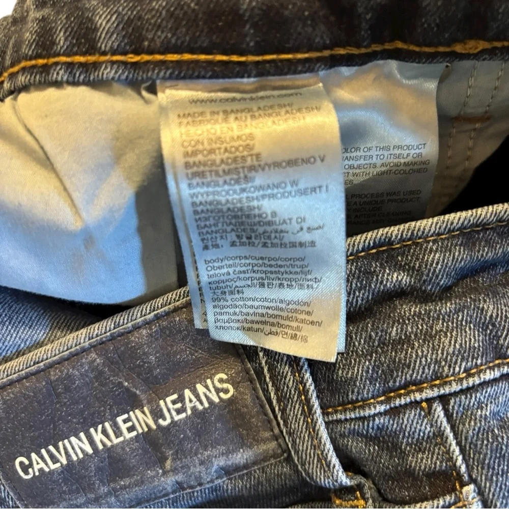 Calvin Klein Signature Jeans Blue Denim Relaxed  90’s Style Shorts 36 - Picture 5 of 6